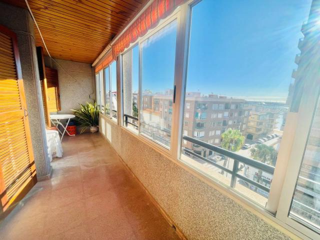 #OJ13017 - Apartamento para Venta en Torrevieja - Valencia
